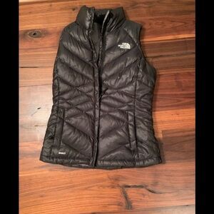 The North Face 550 Vest charcoal XS